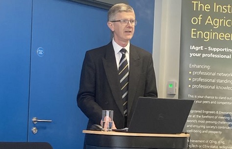 iagre david Lewellyn sml